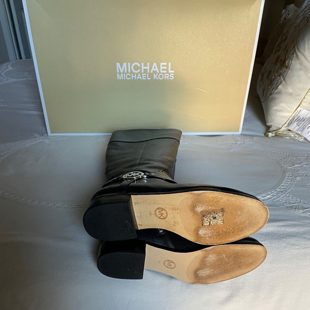 Michael Kors tall leather boots - Picture 7 of 7